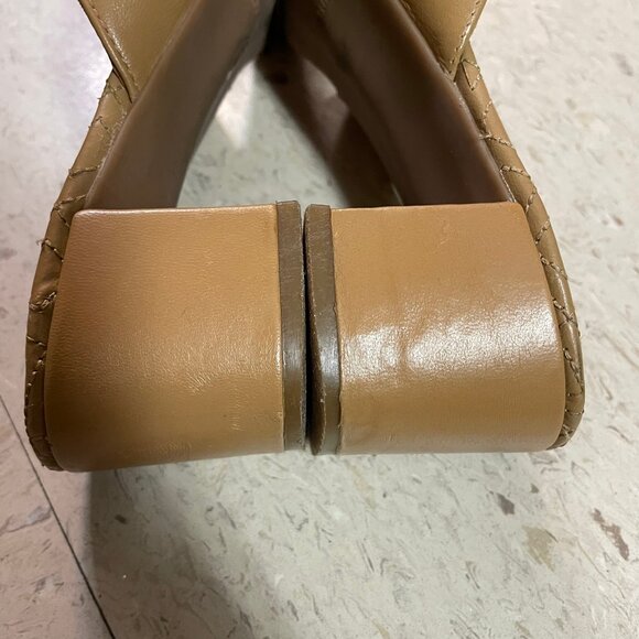 TORY BURCH Beige Nude Quilted Thong Mule Sandals Block Heel *RARE - Picture 8 of 14